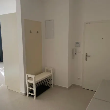 아파트 Skau Dunajska Family Two Bedroom Old Town 브라티슬라바
